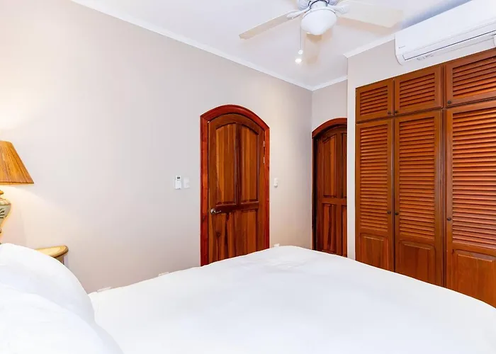 Mariners Point C1 3br Ocean-view Private Pool * Playa Hermosa (Guanacaste)